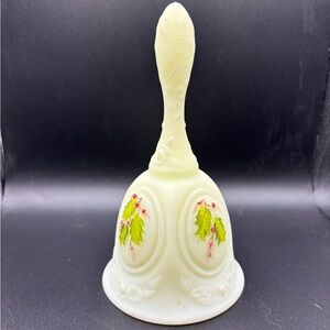 Fenton Holly and Berry Custard Bell